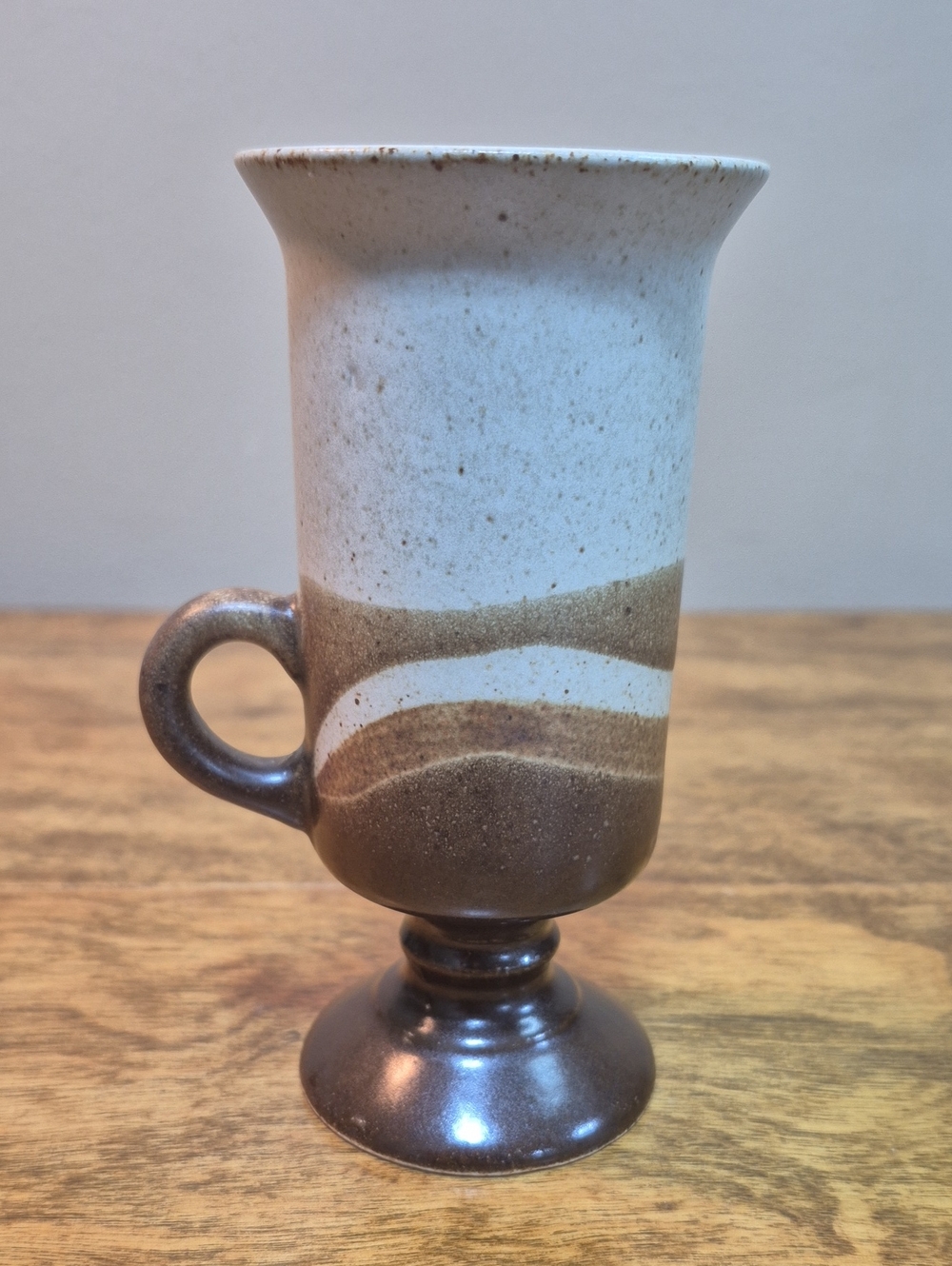 OTAGIRI Vintage 1970s Earthenware Stoneware Pedestal Footed Mugs, Set of 4 - Picture 4 of 16